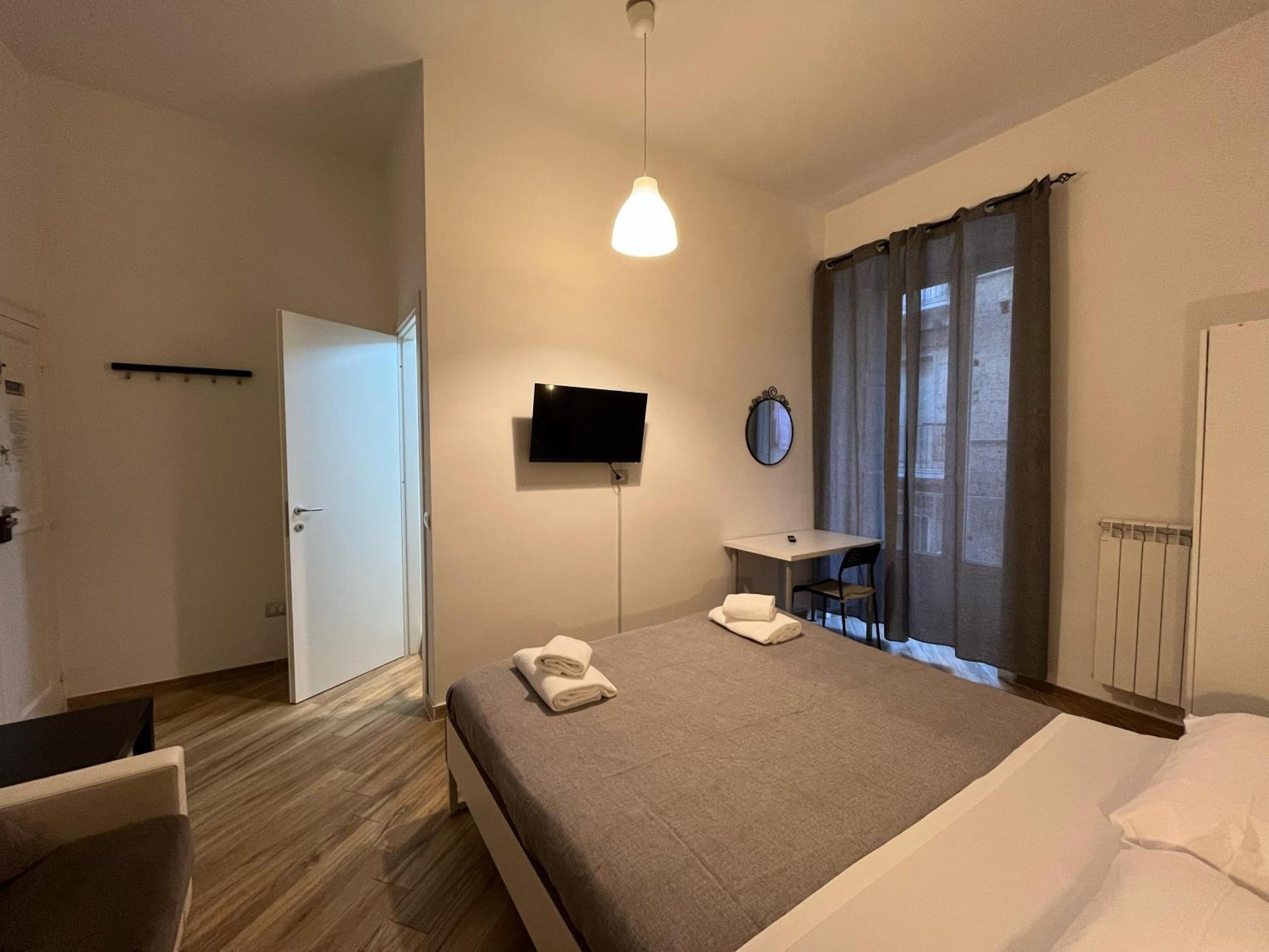 Guesthouse Marcanto - Duomo เนเปิลส์ ภายนอก รูปภาพ